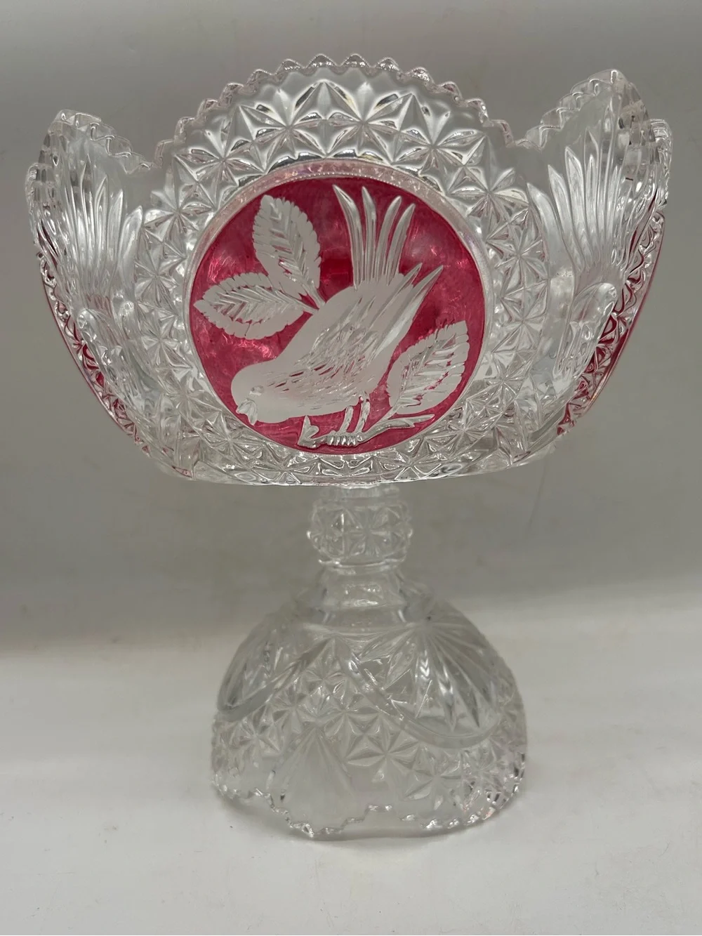 HOFBAUER Byrdes Collection, The Ruby Round Compote